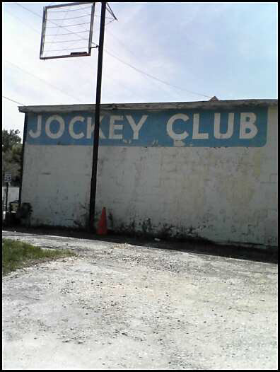 Jockey Club Lounge & Bar, Riverside