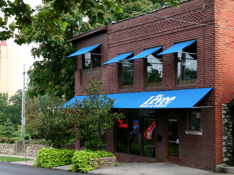 Levee Bar & Grill, Kansas City