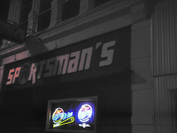 Sportsmans Lounge, Mason City