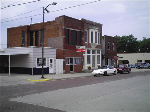 Office Bar & Grill, Mt Ayr