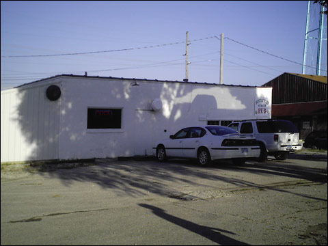 Montgomery Street Pub, Creston