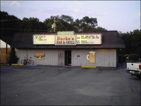 Burke's Bar & Grill, Mason City