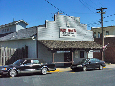 Bert & Ernie's, Plattsburg