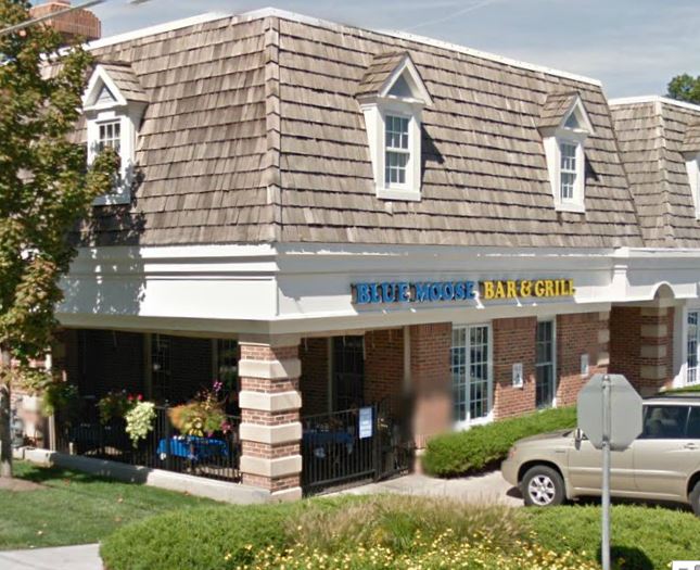 Blue Moose Bar & Grill, Prairie Village