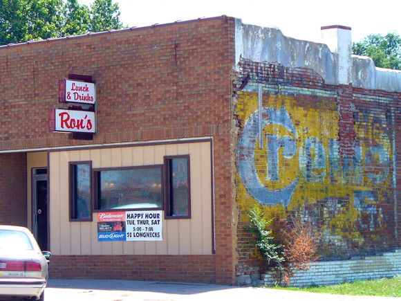 Ron's Bar & Grill, Nebraska City