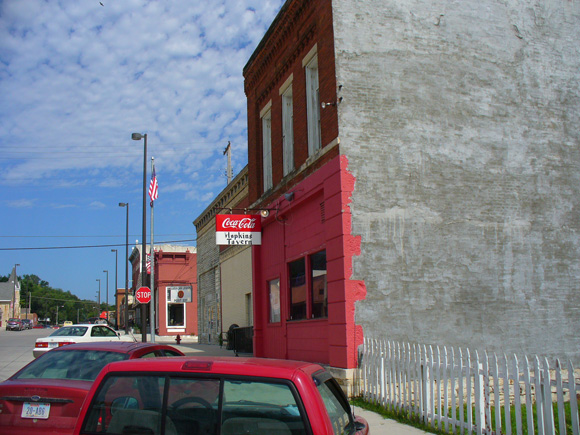 Hopkins Tavern, Weeping Water