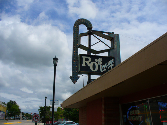 RO'S, Seward