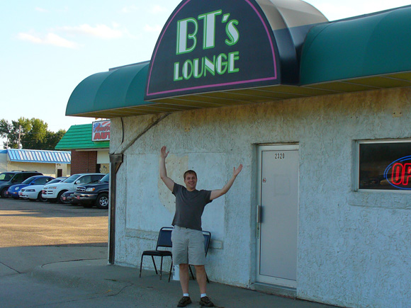 BT's Lounge, Grand Island