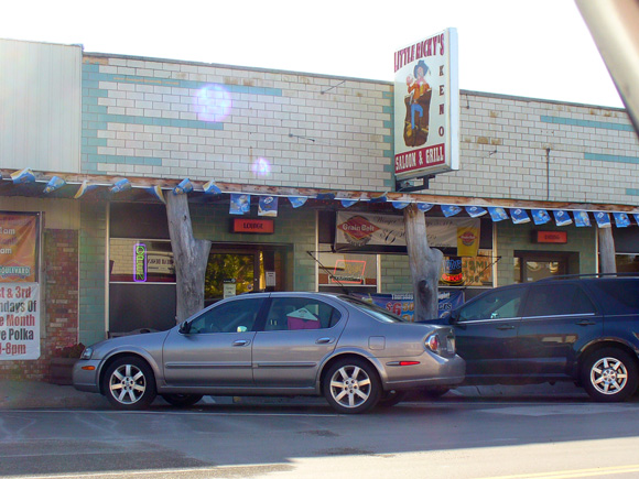 Little Ricky's Saloon & Grill, North Bend