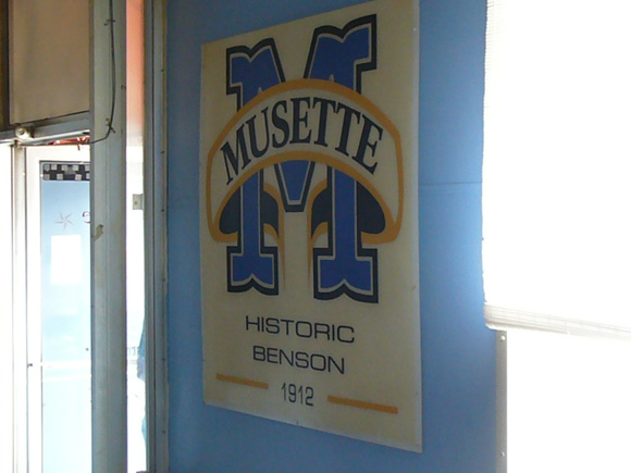 Musette Bar, Omaha