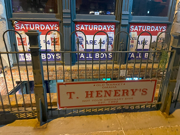 T Henery's Pub, Omaha