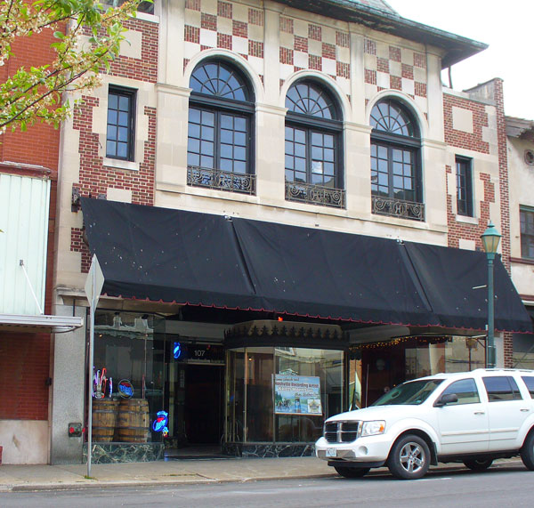 Roxy's Big Country Saloon, Cape Girardeau