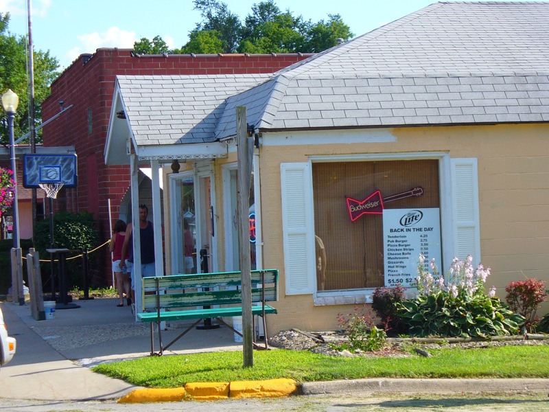 Back In The Day Lounge, Pleasantville