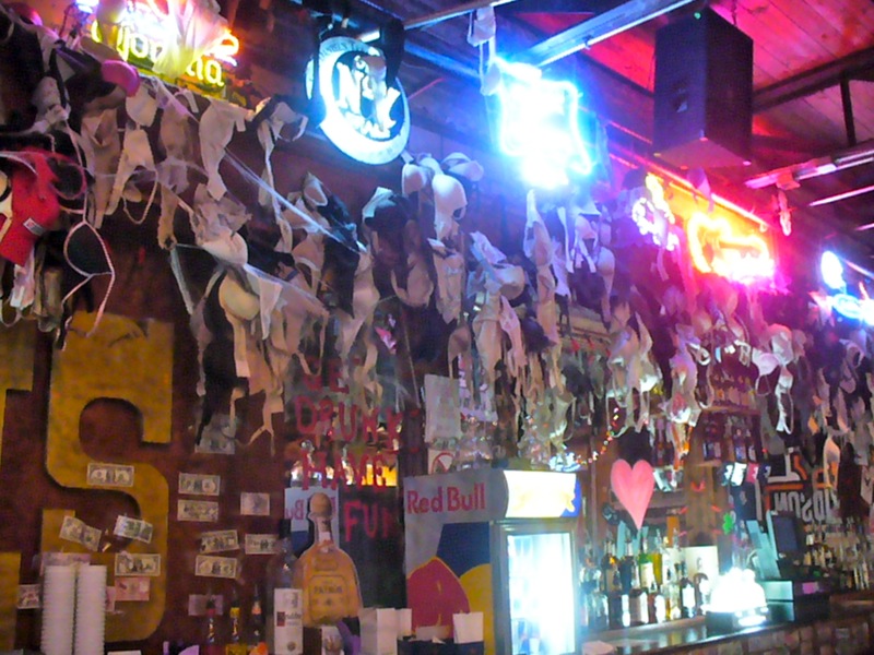 Coyote Ugly Memphis, Memphis