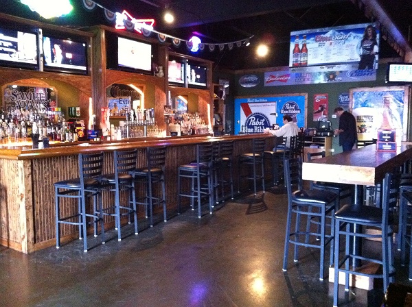 Bullfrog's Bar & Grill, Lee's Summit