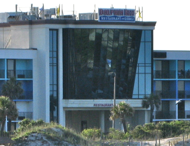 Dolphin Reef Sports Bar, Tybee Island