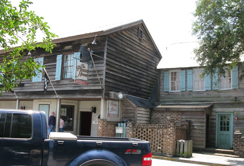 The Pirates' House, Savannah