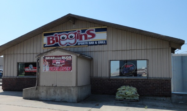 Biggins Sports Bar , St. Joseph