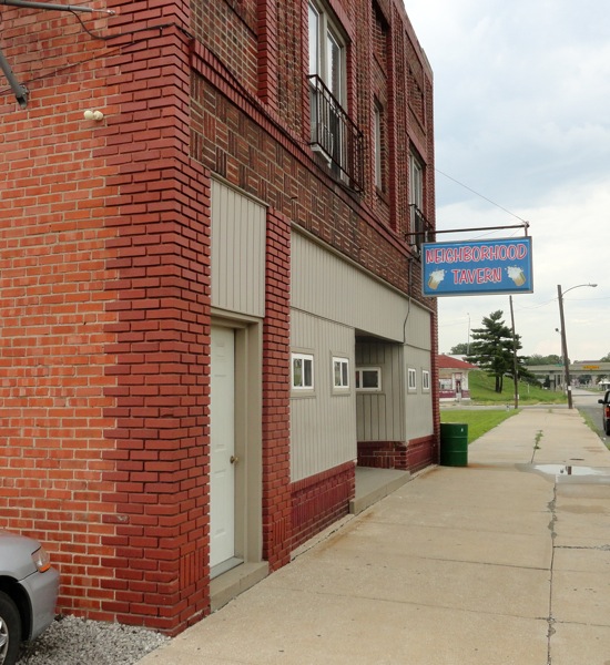 Neighborhood Tavern, St. Joseph