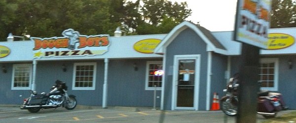 Dough Boys (Harrisonville, MO) Scooter’s 952nd bar, first visited in 2012. Biker-friendly pizza pub featuring a thin Chicago-style pizza (I didn’t know there even was such a thing, a bar in the...