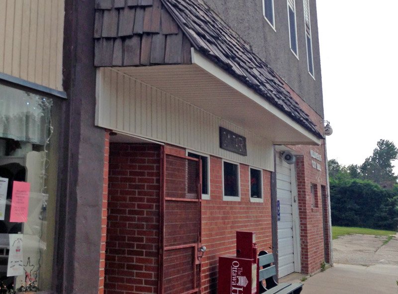 Guy & Mae's Tavern, Williamsburg