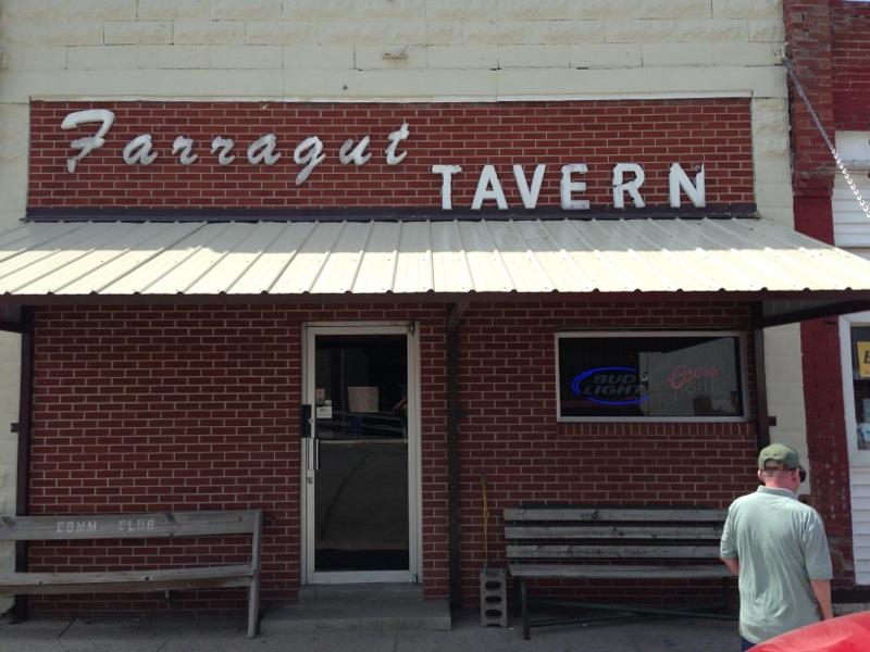 Farragut Tavern, Farragut