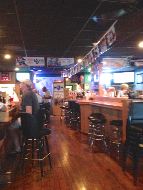 Al's Bar & Grill, Parkville