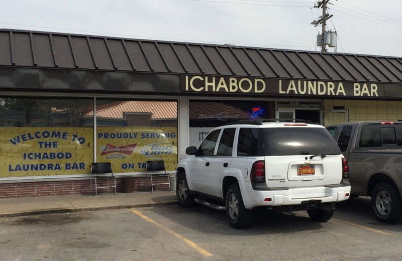 Ichabod Laundra Bar, Topeka