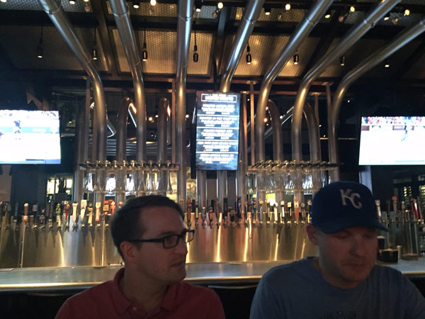 Yard House, Kansas City