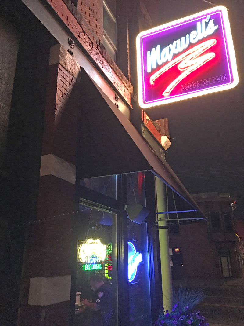 Maxwell's American Pub, Minneapolis