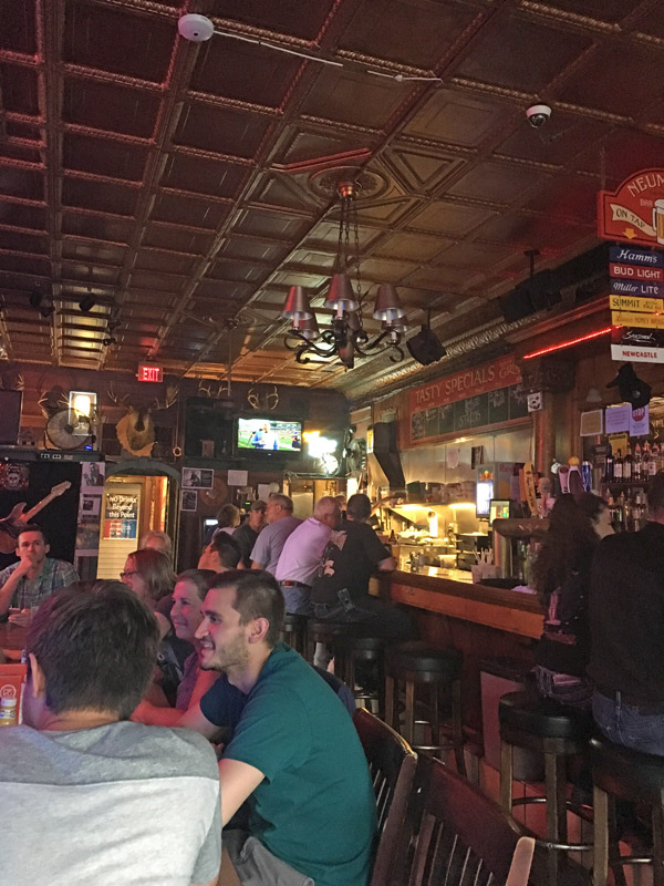 Neumann's Bar, North St. Paul
