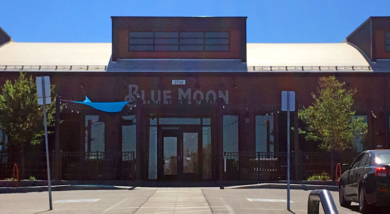 Blue Moon Brewing Company at RiNo District, Denver