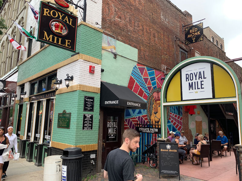 Royal Mile, Des Moines