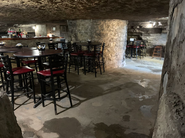 The Cave Bar & Grill, Lanagan