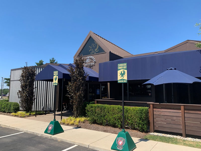 Griffin Claw Clubhouse, Rochester Hills