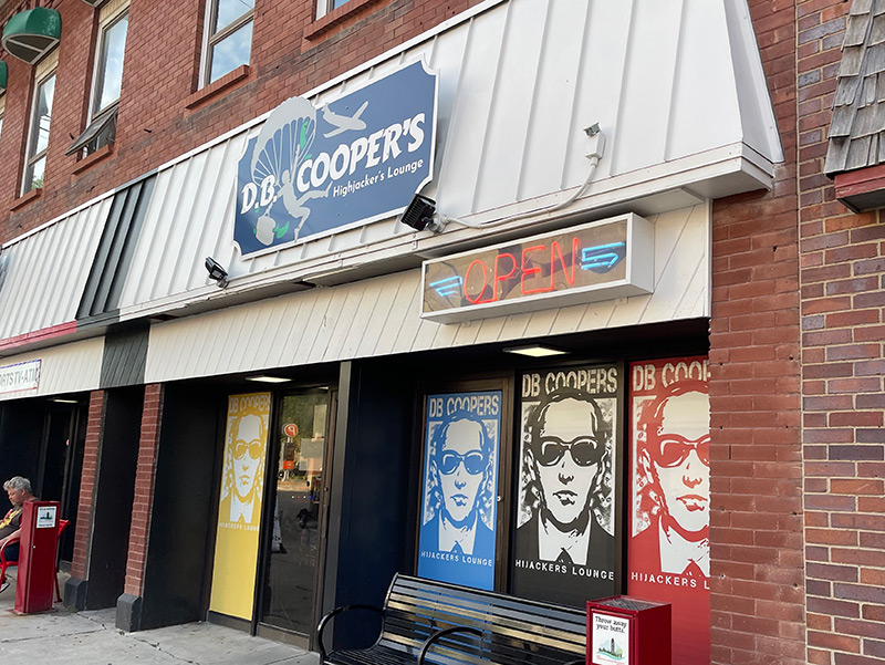 D.B. Cooperâ€™s Hijackers Lounge, Lincoln