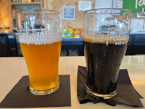 Tall Trellis Brew Co, Olathe