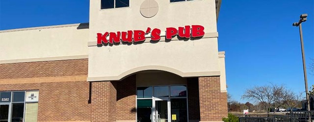 Knub’s Pub (Shawnee, KS) Scooter’s 1581st bar, first visited in 2022. Given that this was a suburban strip mall bar I wasn’t expecting anything noteworthy, but this turned out to be a...