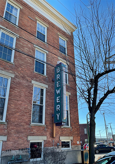 Maumee Bay Brewing Company, Toledo