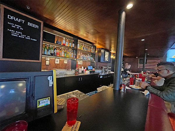 Jim's Alley Bar, Kansas City