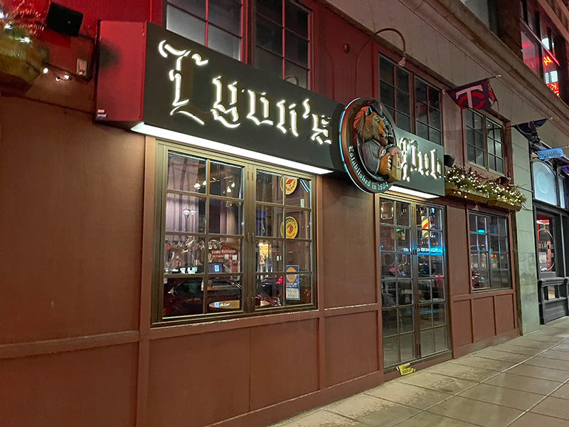 Lyon's Pub, Minneapolis