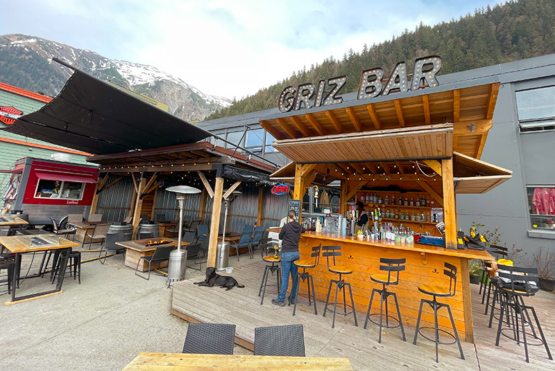 Griz Bar, Juneau