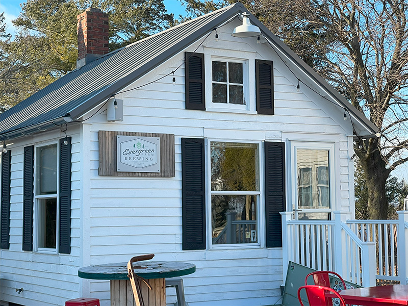 Evergreen Farm Brewing, Metamora