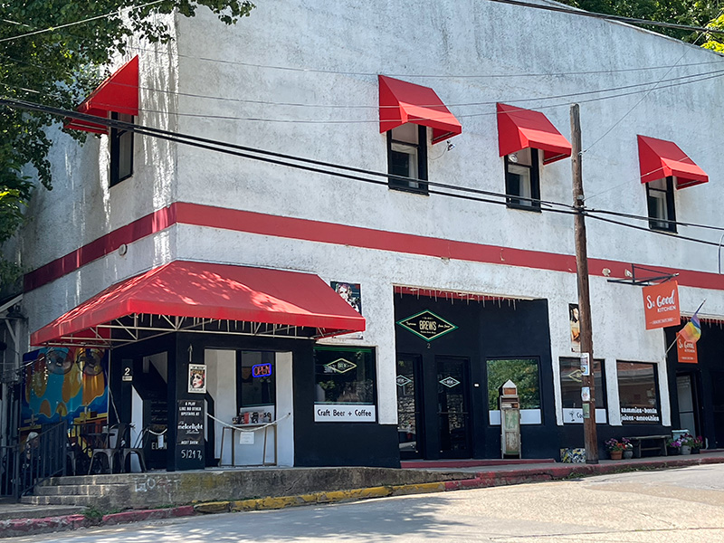 Brews Taproom & Java Joint, Eureka Springs
