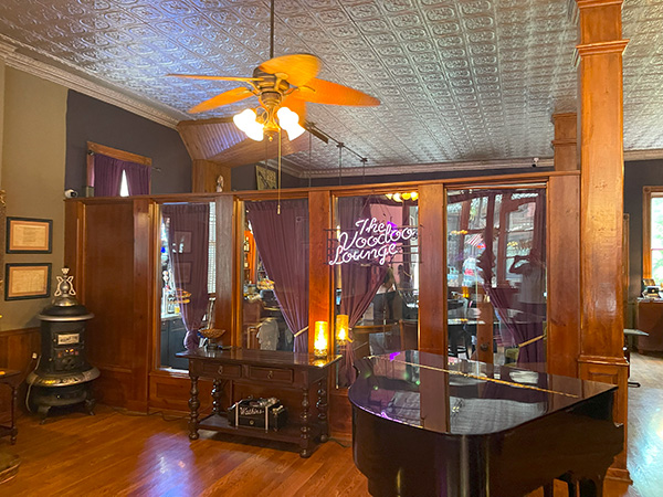 Voodoo Lounge, Eureka Springs