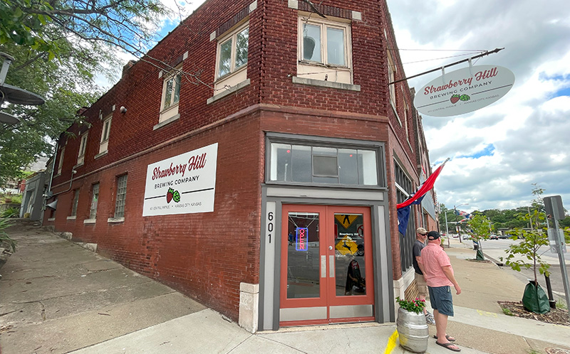 Strawberry Hill Brewing, Kansas City