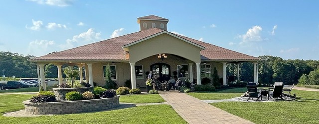 (Creal Springs, IL) Scooter’s 1839th bar, first visited in 2025. We stayed on their RV campground on the first night of a 9-day vacation. We tried pretty much all of...