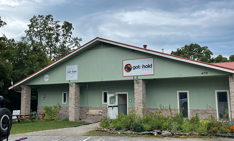 Gotahold Brewing, Eureka Springs