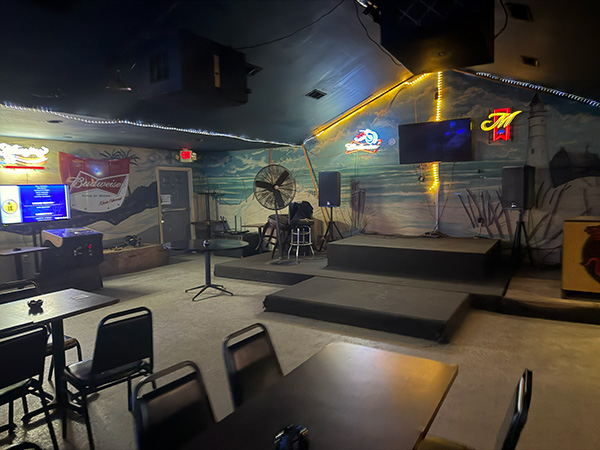 Rocky's Bar, Pensacola