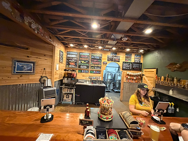 Gary's Brewery & Biergarten / Wandering Oaks Winery, Pensacola